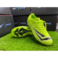 Wingz Mugen Football Boots Top Round Green Football Boots Soccer Boots