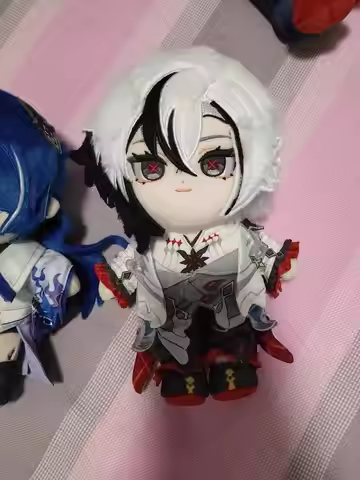 Genshin Impact Peruere Arlecchino Sampo Anime Mascot Costume Plush 20cm Dolls for Cosplay Events Rol