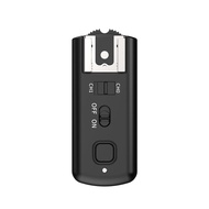 Ulanzi F32 Đèn Flash cho máy ảnh DSLR / APSC công suất 5W pin tích hợp 1400mAh chính hãng