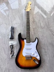 Fender Stratocaster 電吉他