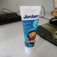 瑞典Jordan 清新水果味兒童牙膏 0-5歲