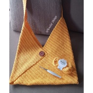 Athens crochet sling bag