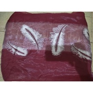 Scarf/feather motif scarf
