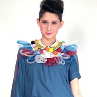 TIMBEE LO 藍色間條七彩網管裝飾領子 藍黃色 婚紗 禮服 晚裝