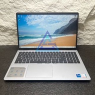 DELL inspiron 15-3511/15'' HD/i7-1165G7/RAM 12GB/512GB SSD/notebook/設計畫圖/laptop/手提電腦/15