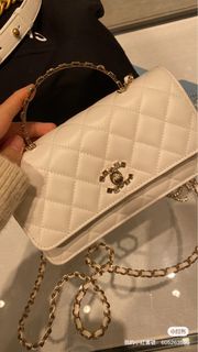 Chanel 24p 白色 水晶 風琴包 全新