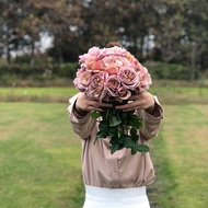 Little Xiaomi Wei [Monthly v9 Root Spike] Live Link Special Shooting Monthly Flower Bush Climbing Vi