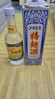 瀘州老窖 特曲酒 500ml 52%