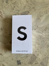 Samsung S21 Box