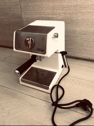 95%新 德龍 Delonghi 真正鍋爐機 ECP33.21 半自動 兩頭手柄 15巴 萃取壓力 多角度旋轉蒸氣打奶棒 特濃 咖啡機 15 bar stainless steel real boil