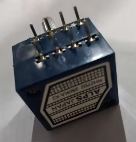 1Pc potentiometer 250K log alps audio amp volume control pot stereo w loudness
