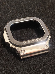 G-Shock 金屬不銹鋼帶錶殼錶帶套裝 改裝套裝 DW-5600 系列 G-5600 GWM5610 GWB5600 適用 冇出個街只係改過帶同埋試咗換款 錶圈裝咗鋼化保護貼 錶扣有保護膜
