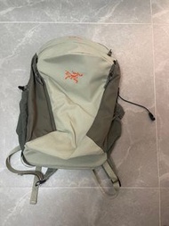 26L容量  Arcteryx mantis  始祖鳥防水輕便耐用多功能聚酯纖維背囊