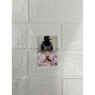 Choi Yena SMILEY Smile Photocard PC