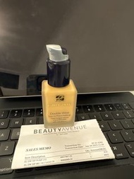Estée Lauder Double wear 粉底液