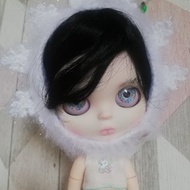 Blythe 娃娃帽 白色雪花絨毛服飾