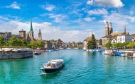 7-Day Swiss Alpine Journey Featuring Lakes, Castles and Mountain Peaks Tour