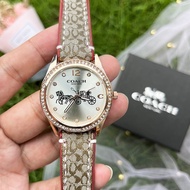 C0ACH Classic Fashion Casual Leather Strap Quartz Women Watch