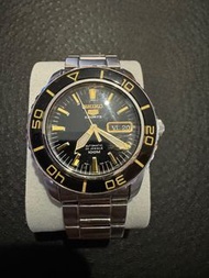 Seiko 精工 snzh57