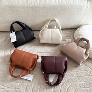 Togo Leather Pinch Handbag Size 23 with Crossbody Strap