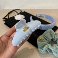 全新✅帶盒 hkluxehk 🎁Celine 髮夾 hair clip 禮物 全套禮盒包裝