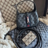 巴黎世家 x 古馳 聯乘 jackie bag 腋下包 包包 黑色 包 男裝 女裝 閒置品 未使用品  未經使用 Balenciaga x Gucci mini Jackie bag