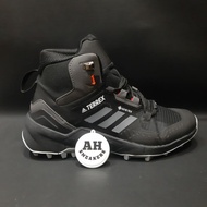 Terrex Swift R Gtx Black Grey Hiking Shoes