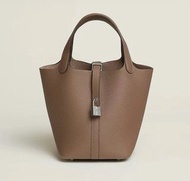 Hermes beige de weimar d0銀扣 picotin 18