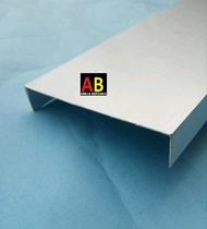 Lis U Aluminium 1.9cm x 10cm x 1.9cm Silver