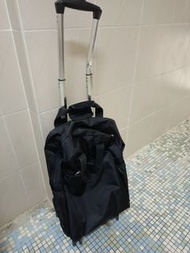 #4輪-拉桿旅行袋  $40（ 自取）/