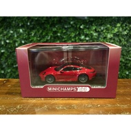 1/64 Minichamps Porsche 911 (992) Carrera 643064027[MGM]
