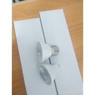 7 Watt 7W Spotlight Bulb with MR 16 Plug Fitting E27/ E27 LED Bulb
