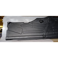 MERCEDES-BENZ W203 C180 FLOOR SIDE COVERING LEFT