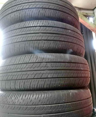 ban mobil sepasang ukuran 185/70 r 14 kondisi barang second 75 persen