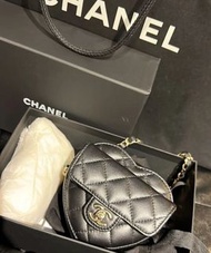 Chanel  愛心腰鏈袋