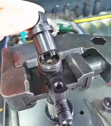 For Denso CRIN Injector Orifice Plate Disassemble Three-nail Wrench Three-grab Tool EFI Repair 09500