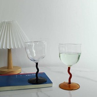 Goblet European Style Special-Shaped Champagne Cocktail Glass Irregular Goblet Grape Glass Creative 