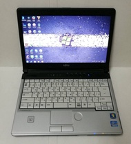 โน๊ตบุ๊คมือสอง Notebook Lifebook Fujitsu i5(RAM:4/HDD:250) ขนาด 13.3 นิ้ว