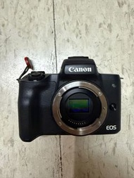 Canon M50 + kit lens + 55-200mm鏡頭