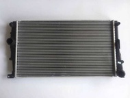 Suitable for BMW F20 F30 F34 F35 116I 118I 318I 320I 328 Water Tank Radiator