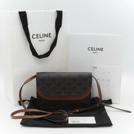 Celine 思琳 TRIOMPHE  經典棕色花紋 WOC 斜挎包