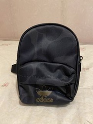 Adidas x Marimekko 迷你背包