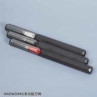 Madworks Plastic tool holders