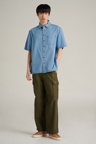 Mc JEANS เสื้อเชิ้ตผู้ชาย แขนสั้น ทรงรีแลกซ์ MSSZ288 เสื้อเชิ้ตยีนส์ ผ้ายีนส์ 7.0 Oz