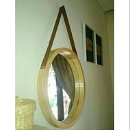 KAYU Mahony WOOD CIRCLE PIGURA DECORATIVE MIRROR / ROUND MIRROR BELT