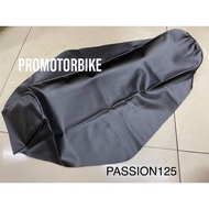 MODENAS PASSION 125 SCOOTER SEAT COVER KULIT SEAT KAIN REPLACEMENT BLACK LICIN