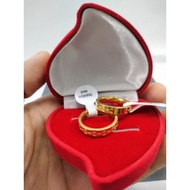 Couple rings contain 2 engagement/made rings