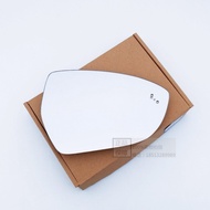 Suitable for Red Flag HS5 Red Flag E-HS3 Left Right Rearview Lens Reversing Lens Glass Heating Refle
