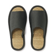 มูจิ รองเท้าใส่ในบ้านพื้นกกสาน - MUJI Igusa Slippers Open Toe รุ่น JKAB8A5S
