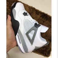 Nike Air Jordan 4